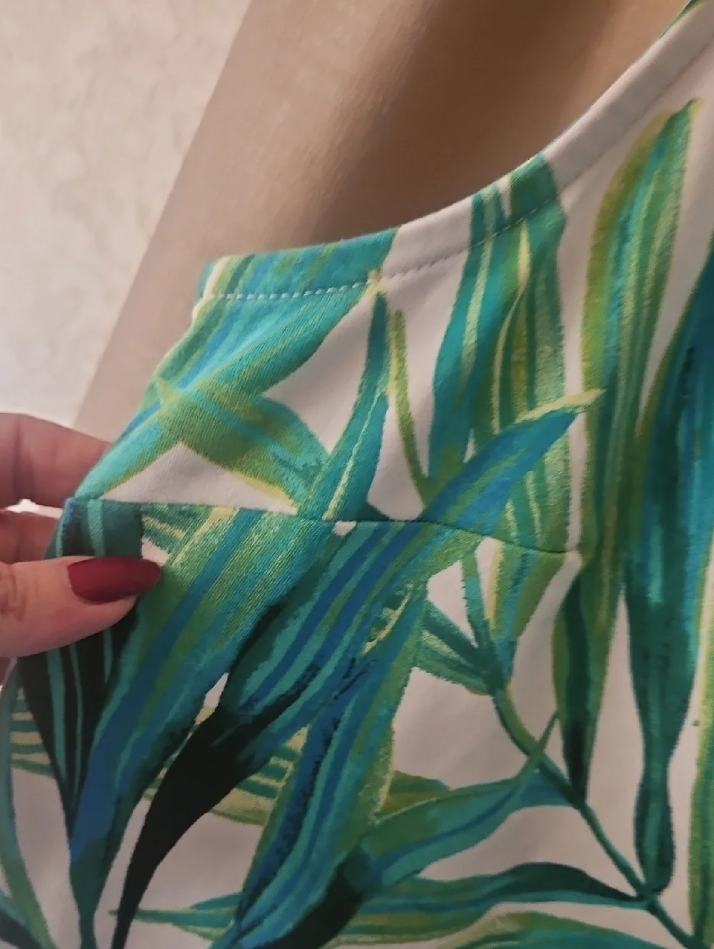 EUC New York & Co Dress - Picture 5 of 5